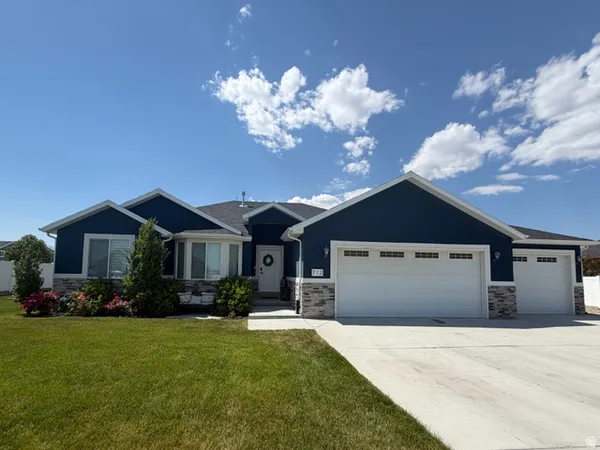 $665,000 | 712 East Sunset View Road, Grantsville, UT 84029