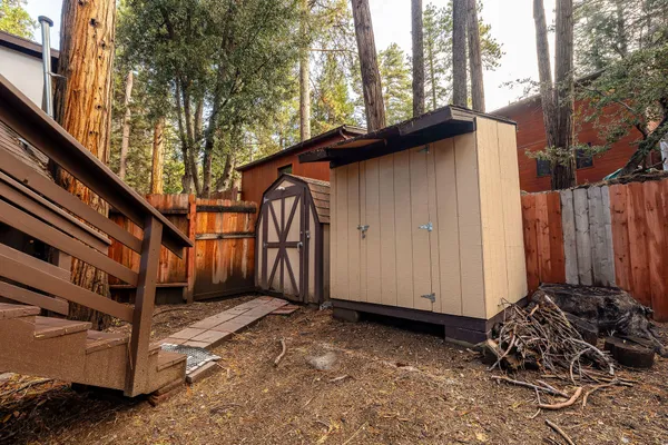 a view of entrance gate of the house
