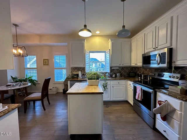 $2,450 | 1818 Farmington Grove Drive, Raleigh, NC 27614