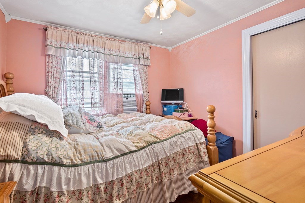 15 Albert Road Peabody, MA 01960 - Photo 12 of 38 Gallery Image 12