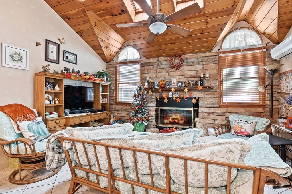 15 Albert Road Peabody, MA 01960 - Photo 22 of 38 Gallery Image 22