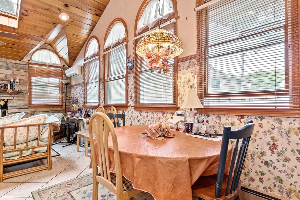 15 Albert Road Peabody, MA 01960 - Photo 25 of 38 Gallery Image 25