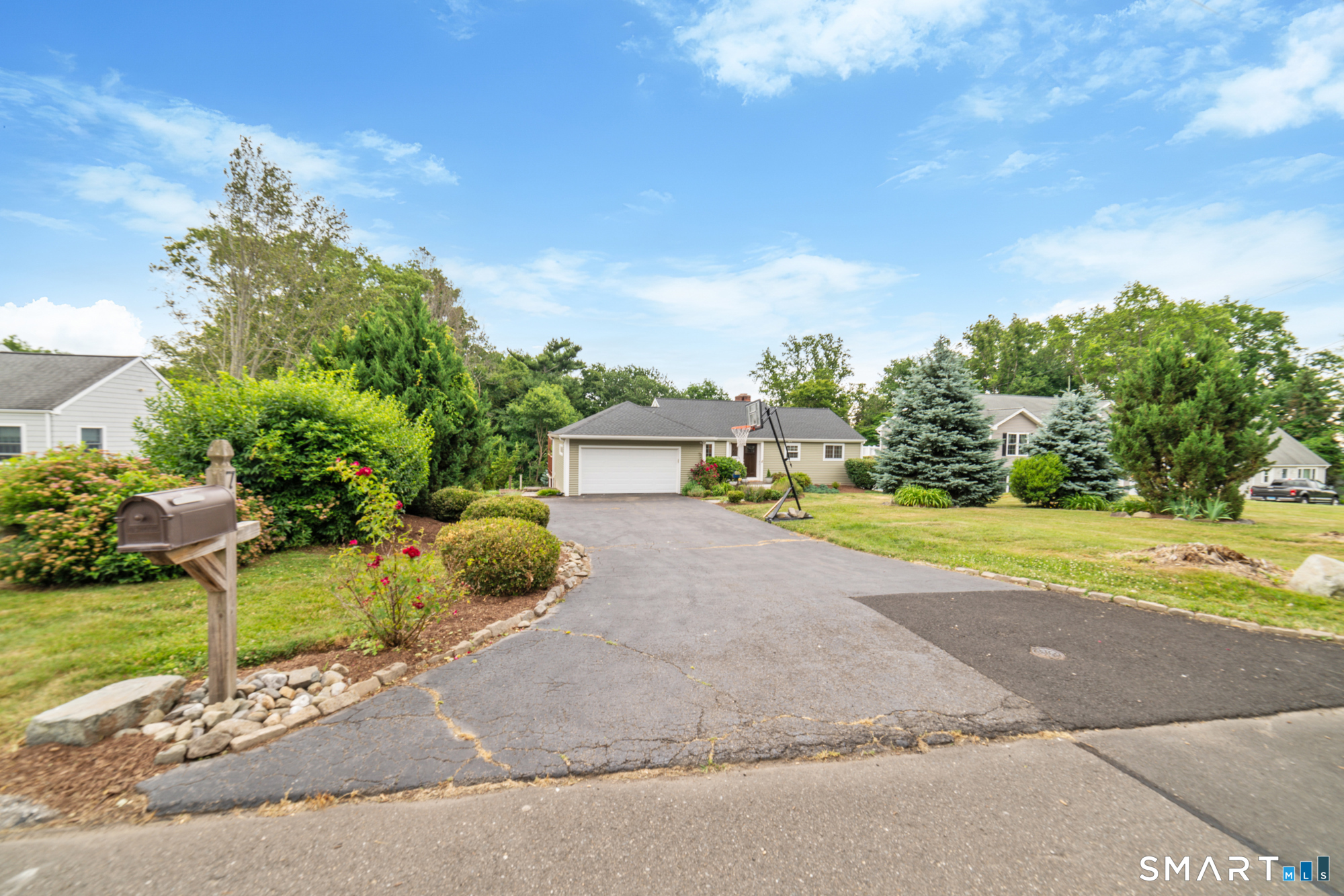 76 Bryan Hill Road Milford, CT 06460 - Photo 35 of 37