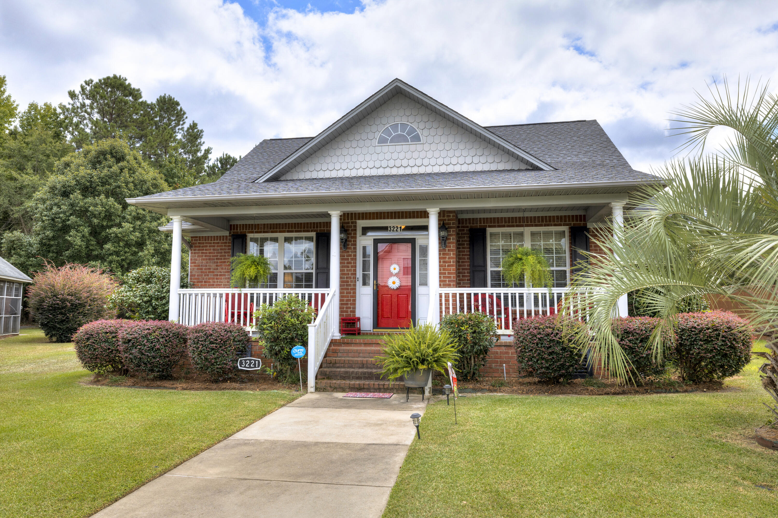 3221 Mayflower Lane Sumter, SC 29150 - Photo 2 of 44