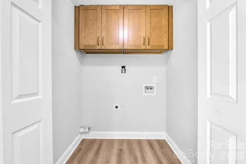 $389,000 | 1426 Fontana Avenue, Charlotte, NC 28206