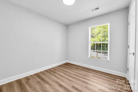 $389,000 | 1426 Fontana Avenue, Charlotte, NC 28206