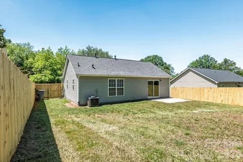 $389,000 | 1426 Fontana Avenue, Charlotte, NC 28206