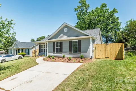 $389,000 | 1426 Fontana Avenue, Charlotte, NC 28206