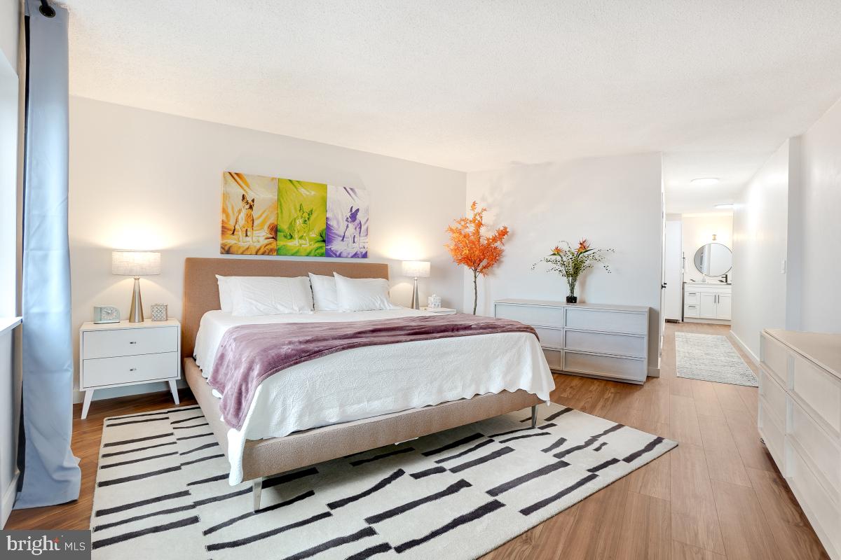 5901 Mt Eagle Drive, Unit 1604 Alexandria, VA 22303 - Photo 26 of 39 Primary/Master Bedroom - Opposite View
