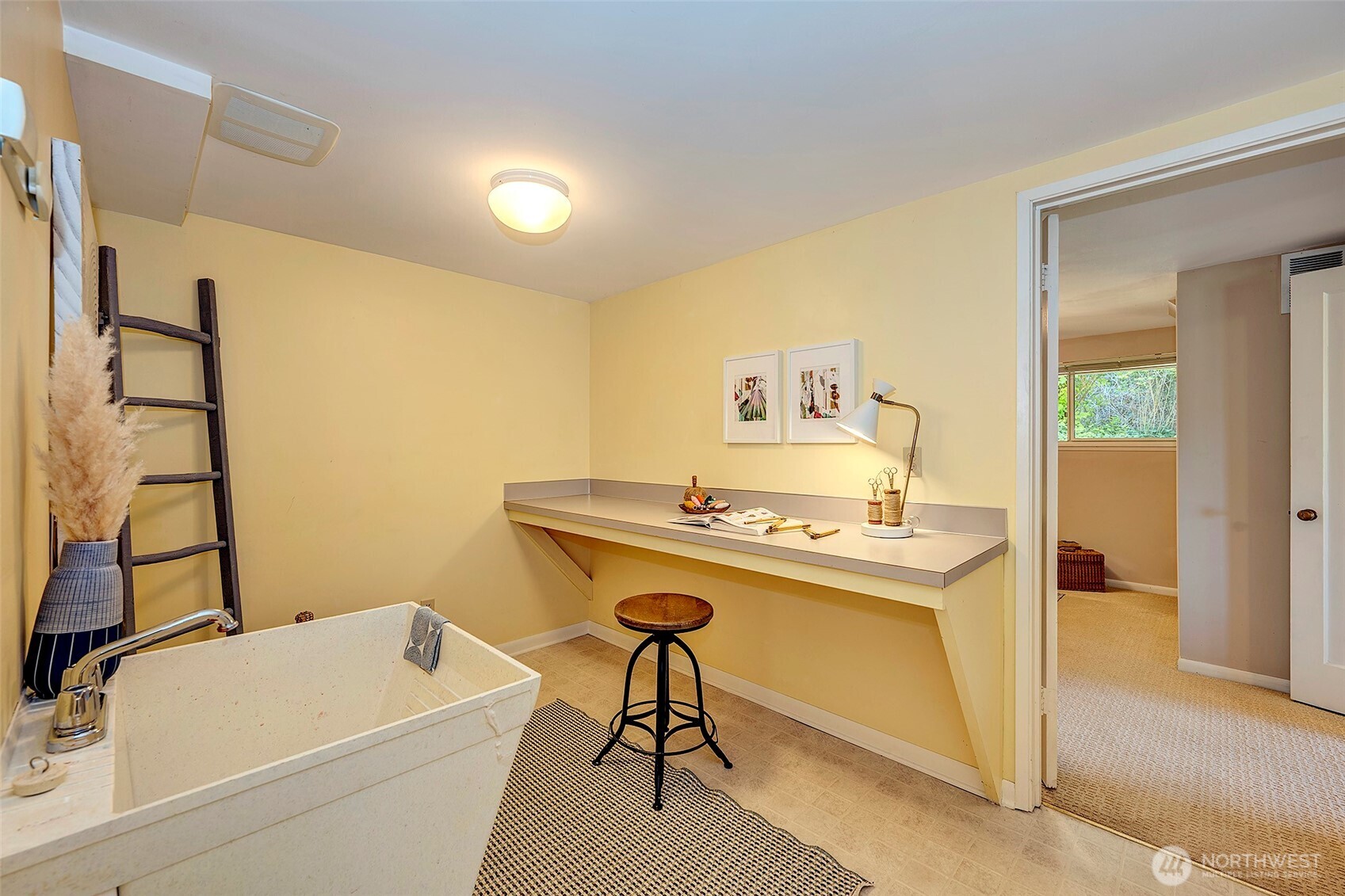 18516 Sound View Place Edmonds, WA 98020 - Photo 29 of 31 Gallery Image 29