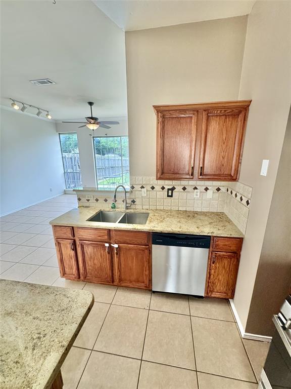 5606 Allen Lane Rowlett, TX 75088 - Photo 13 of 21