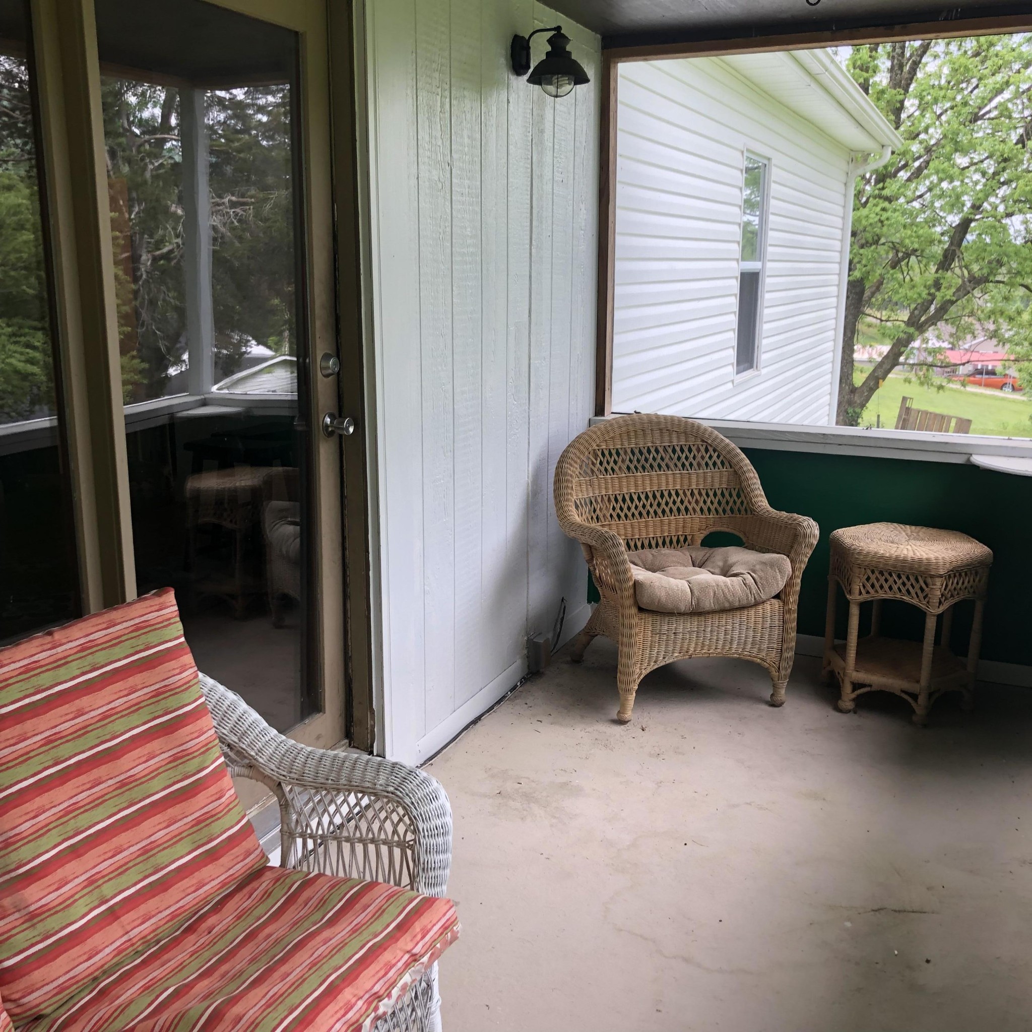 182 Old Coalfield Road Harriman, TN 37748 - Photo 3 of 20 Gallery Image 3