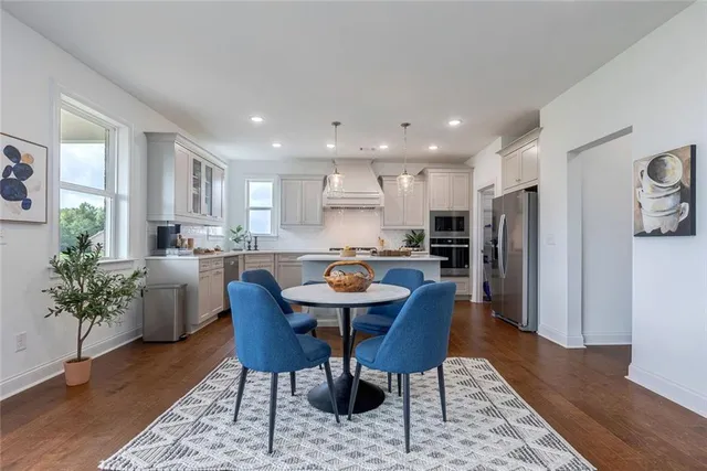 a sign that is on the side of a building