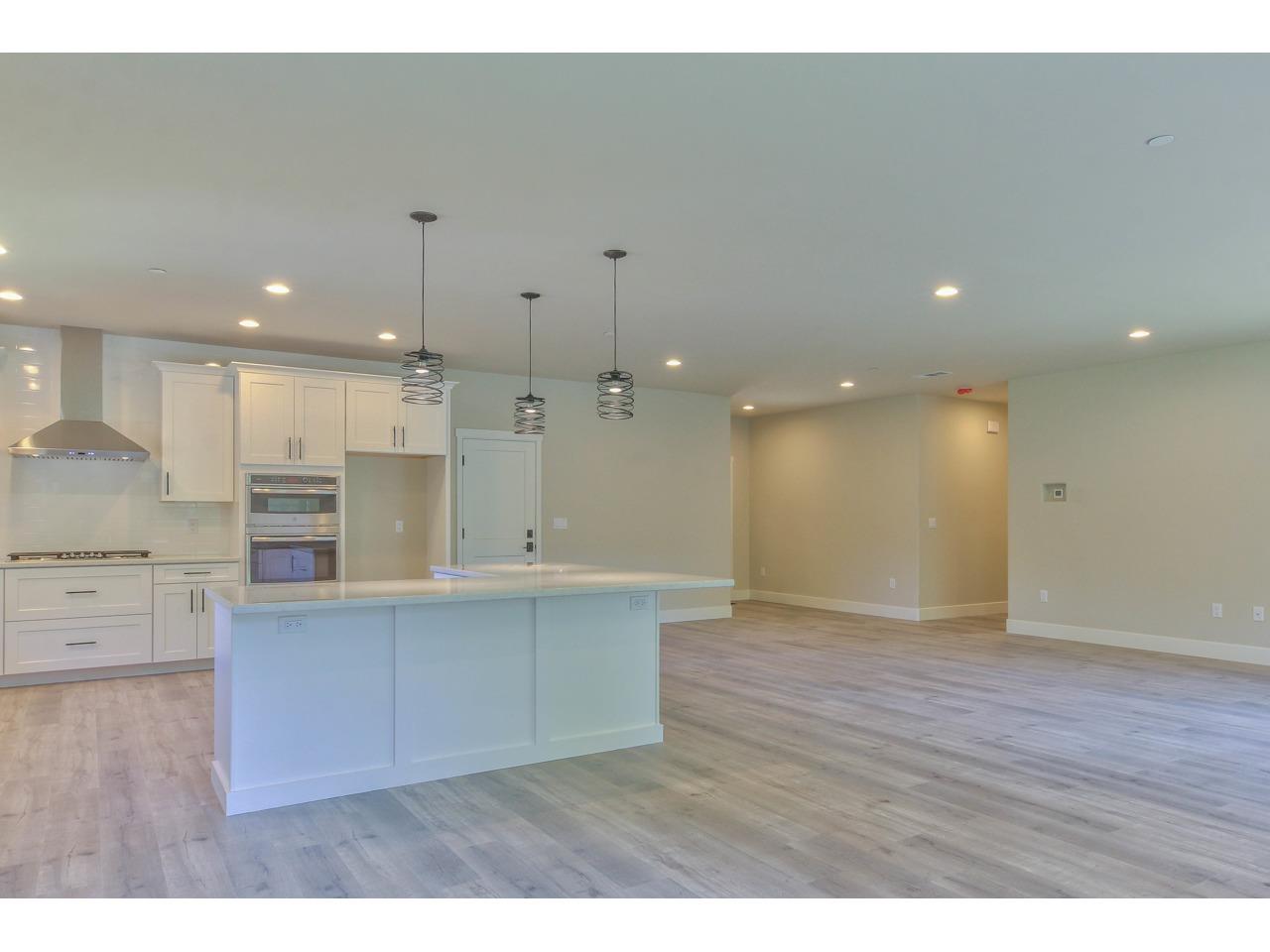 80 Paradise Road Salinas, CA 93907 - Photo 10 of 47 Gallery Image 10