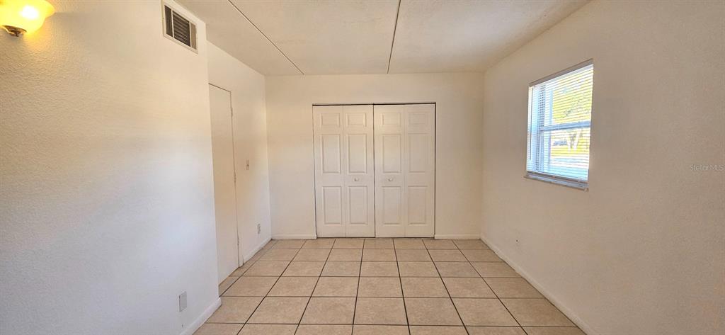 302 South Spring Garden Avenue, Unit C01 DeLand, FL 32720 - Photo 5 of 7