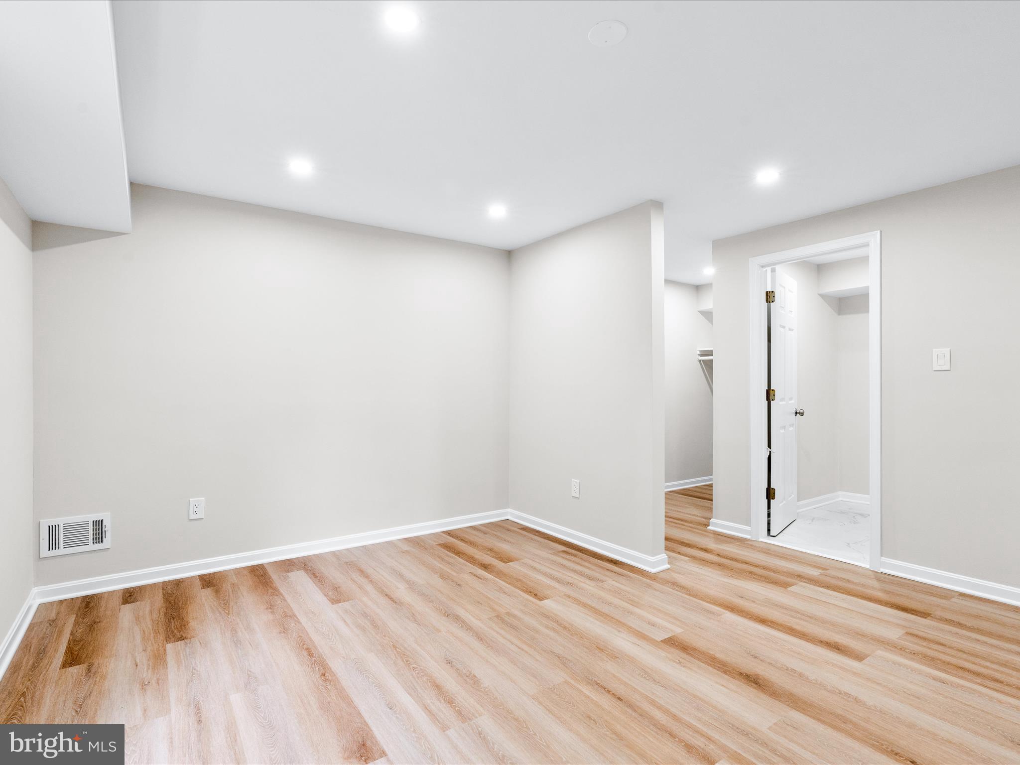 10408 Carlyn Ridge Road Damascus, MD 20872 - Photo 29 of 39 Gallery Image 29