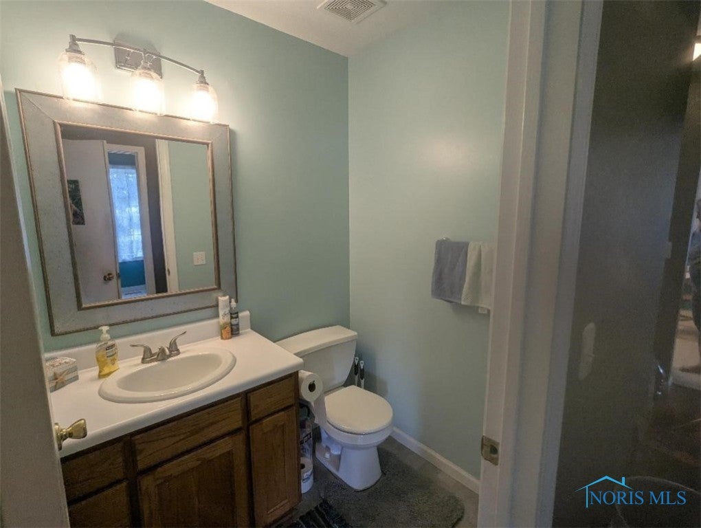 318 Rudolph Road North Baltimore, OH 45872 - Photo 8 of 20 half bath