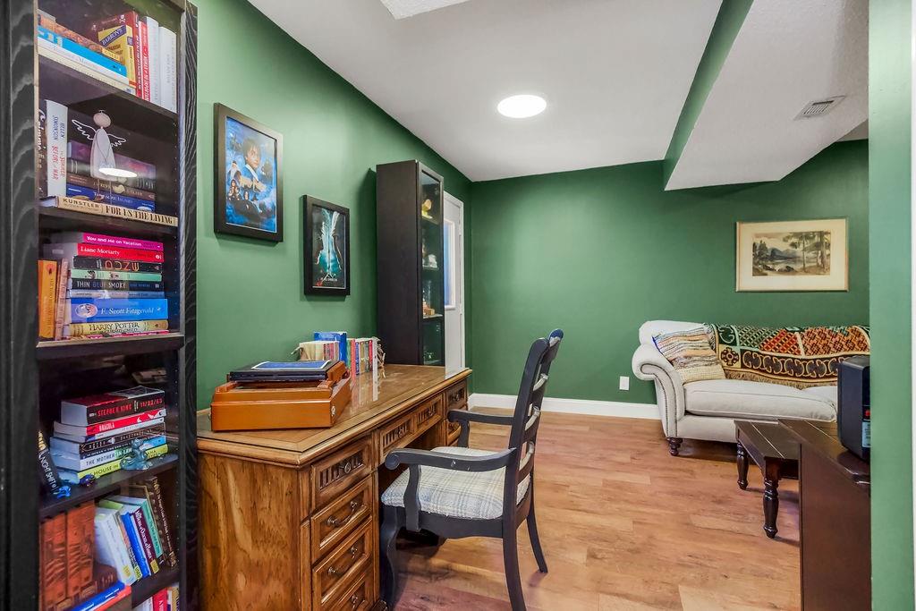 4906 Northwest Barry Road Kansas City, MO 64154 - Photo 24 of 30