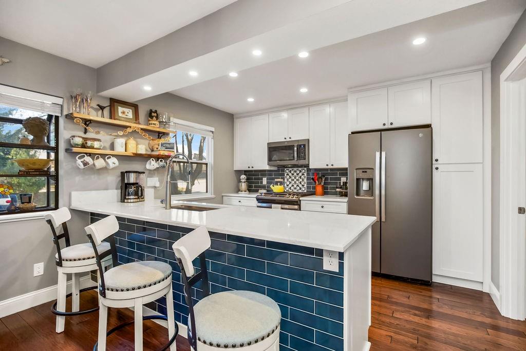 4906 Northwest Barry Road Kansas City, MO 64154 - Photo 10 of 30