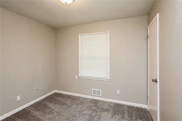 $1,870 | 7308 Maywood Avenue, Raytown, MO 64133