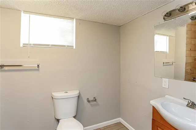 $1,870 | 7308 Maywood Avenue, Raytown, MO 64133