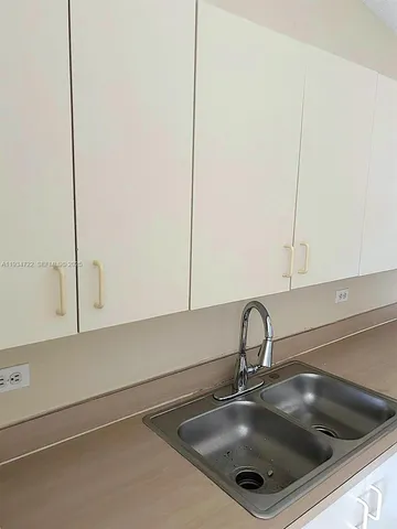 $1,730 | 3690 North 56th Avenue, Unit 937, Hollywood, FL 33021