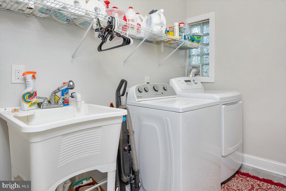 2908 Church Road Parkville, MD 21234 - Photo 14 of 23 Laundry Room