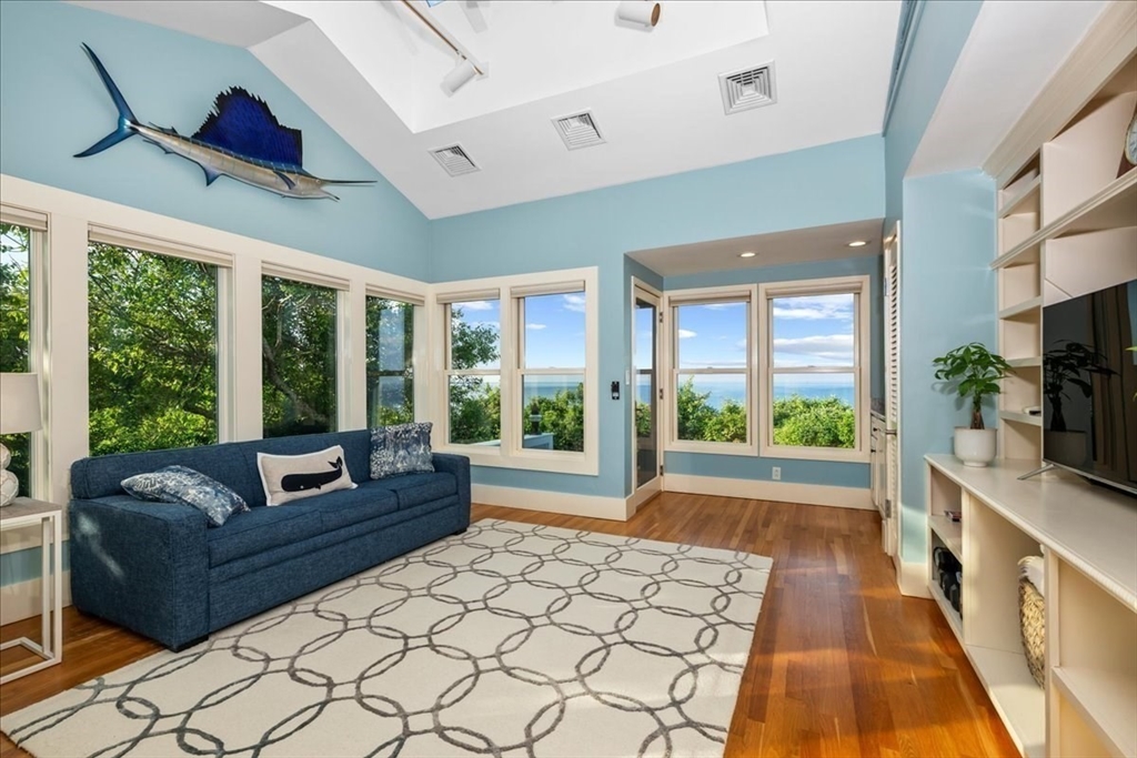 88 Sagamore Road Bourne, MA 02562 - Photo 20 of 42
