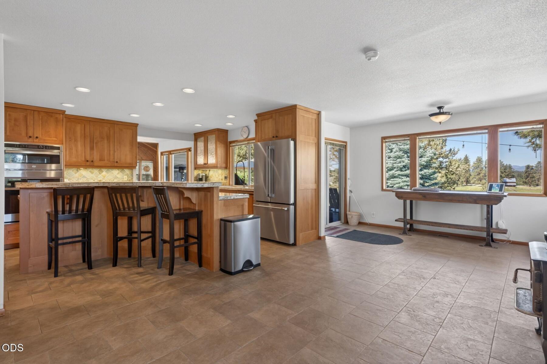 60376 Arnold Market Road Bend, OR 97702 - Photo 18 of 47