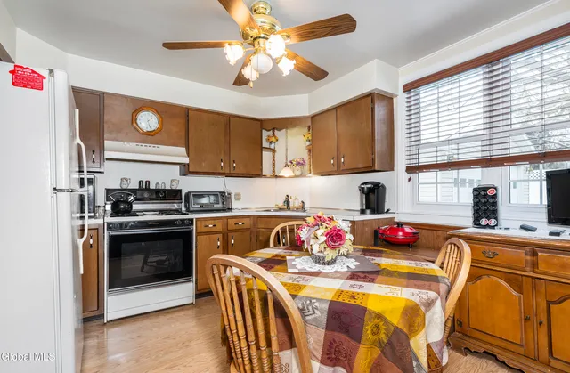 $295,000 | 22 Heatherington Street, Scotia, NY 12302