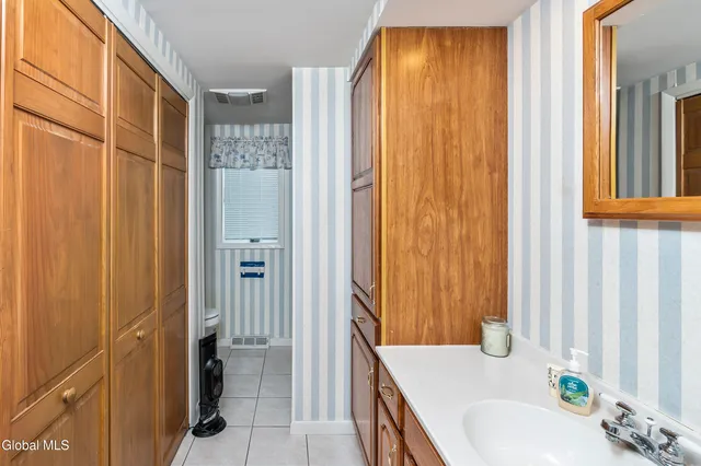 $295,000 | 22 Heatherington Street, Scotia, NY 12302