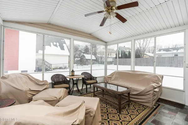 $279,900 | 22 Heatherington Street, Scotia, NY 12302
