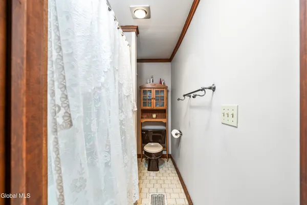 $279,900 | 22 Heatherington Street, Scotia, NY 12302