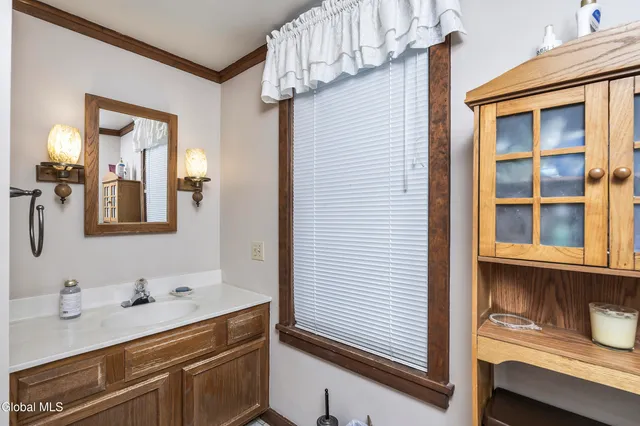 $295,000 | 22 Heatherington Street, Scotia, NY 12302