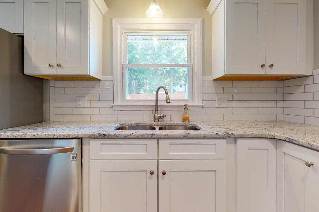 5321 Edgewood Road Raleigh, NC 27609 - Photo 15 of 28 Photo 16
