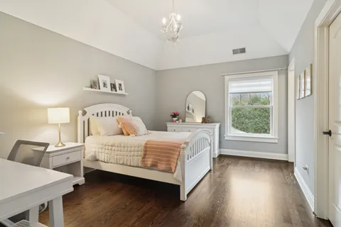 $1,398,000 | 29 Essex Lane, Lincolnshire, IL 60069