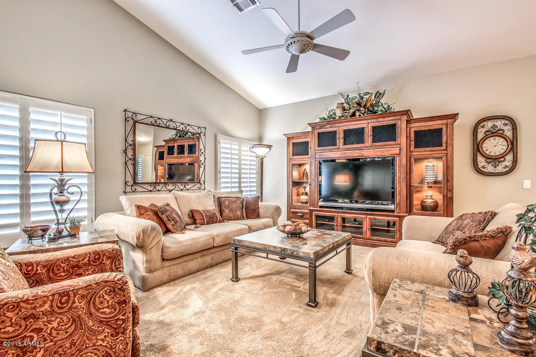 14760 Piccadilly Road Goodyear, AZ 85395 - Photo 11 of 33 Piccadilly-11