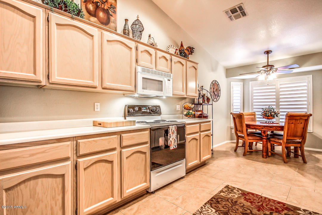 14760 Piccadilly Road Goodyear, AZ 85395 - Photo 12 of 33 Piccadilly-12