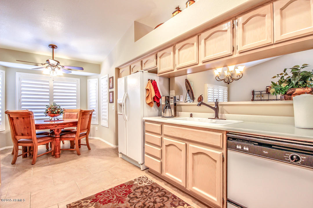 14760 Piccadilly Road Goodyear, AZ 85395 - Photo 14 of 33 Piccadilly-14