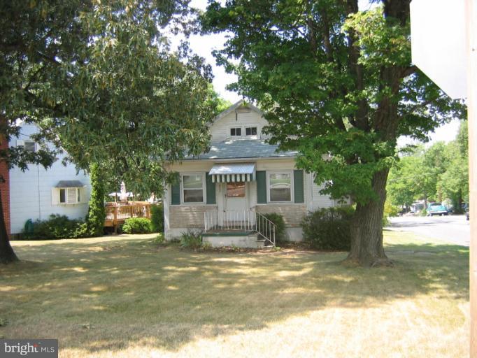 8402 Philadelphia Road Rosedale, MD 21237 - Photo 1 of 6 Exterior (Front)