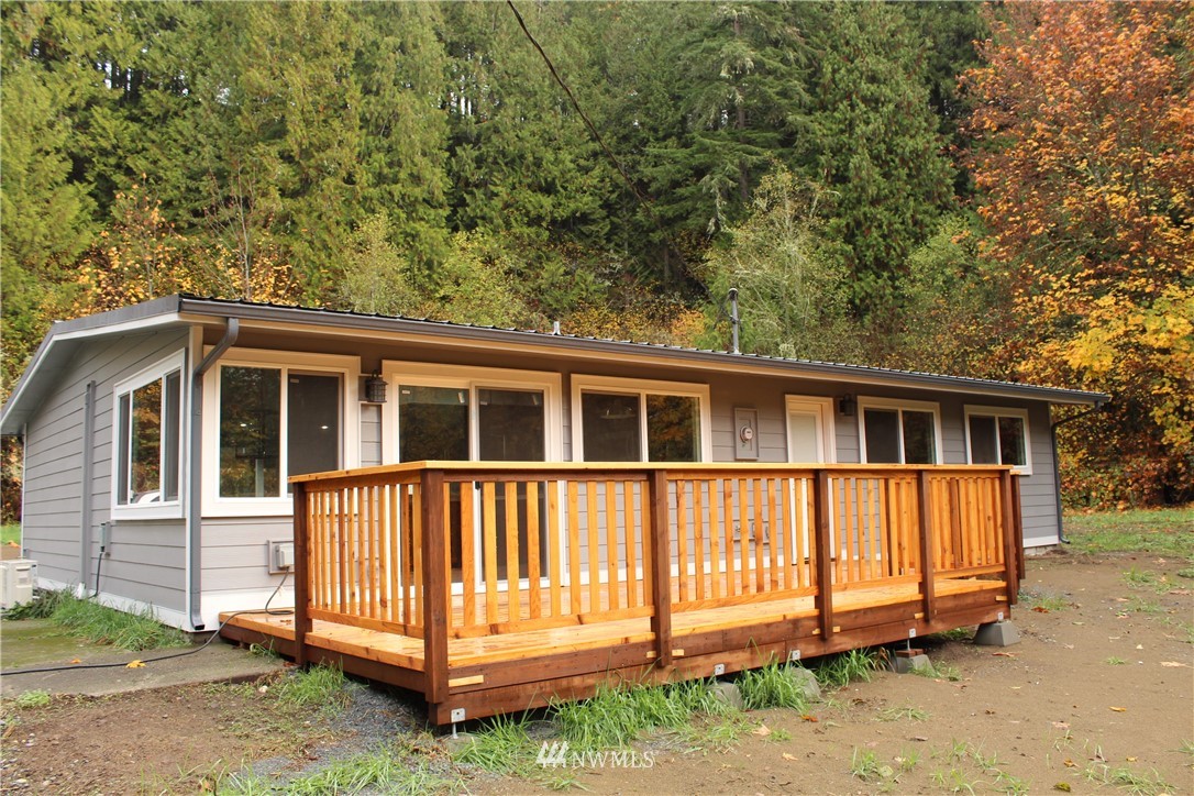 23915 North Brooks Road Orting, WA 98360 - Photo 17 of 23