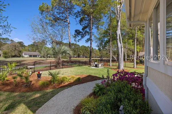 $949,900 | 28 Fairway Drive, Bluffton, SC 29910