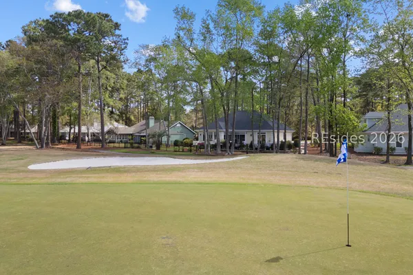 $949,900 | 28 Fairway Drive, Bluffton, SC 29910