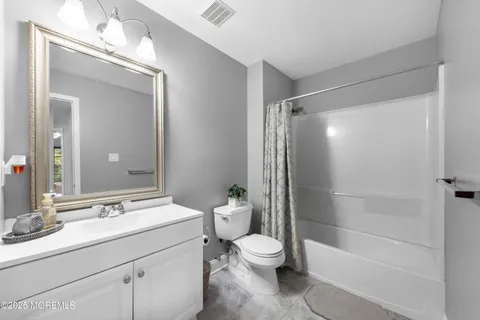 $519,999 | 3305 Kapalua Court, Freehold, NJ 07728