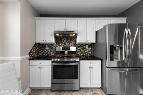 $519,999 | 3305 Kapalua Court, Freehold, NJ 07728