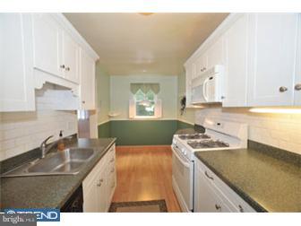 25 Greenhill Road Media, PA 19063 - Photo 5 of 12 Kitchen