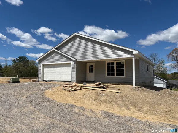 $325,000 | 7 Nahaco Hill Lane, Eastford, CT 06242