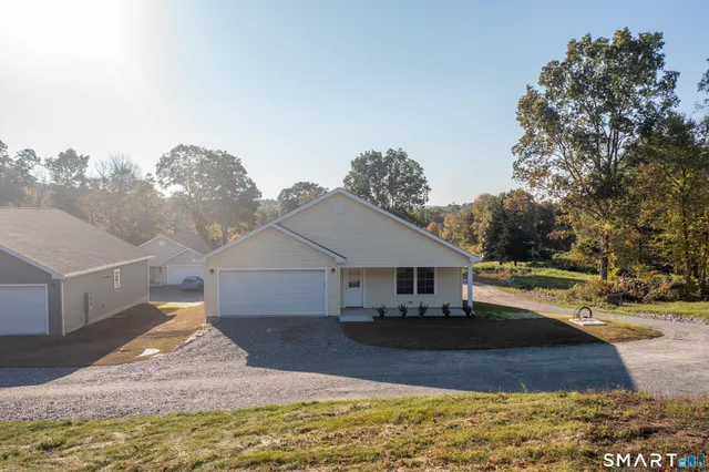 a view of a house with entertaining space