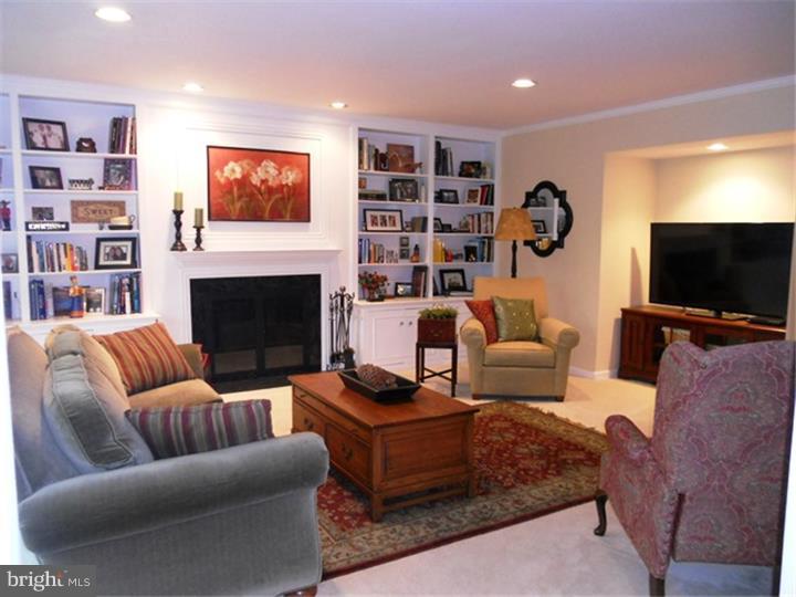 917 Brookside Road Pottstown, PA 19464 - Photo 5 of 25 Gallery Image 5