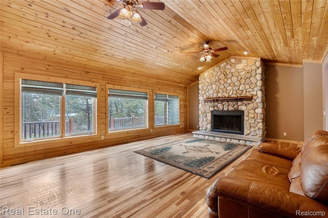 9485 Henderson Road Goodrich, MI 48438 - Photo 6 of 50 PLENTY OF NATURAL SUNLIGHT TO BRIGHTEN YOUR DAY